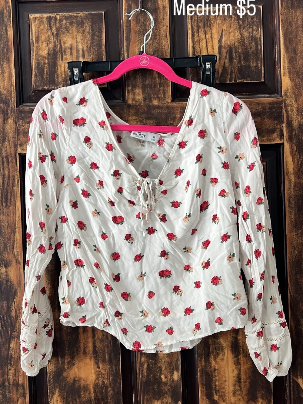 Hollister White Floral Tie-Neck Long-Sleeve Top - White with Red Rose Print